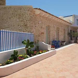  Bed & Breakfast Brezza Di Gaffe Italia